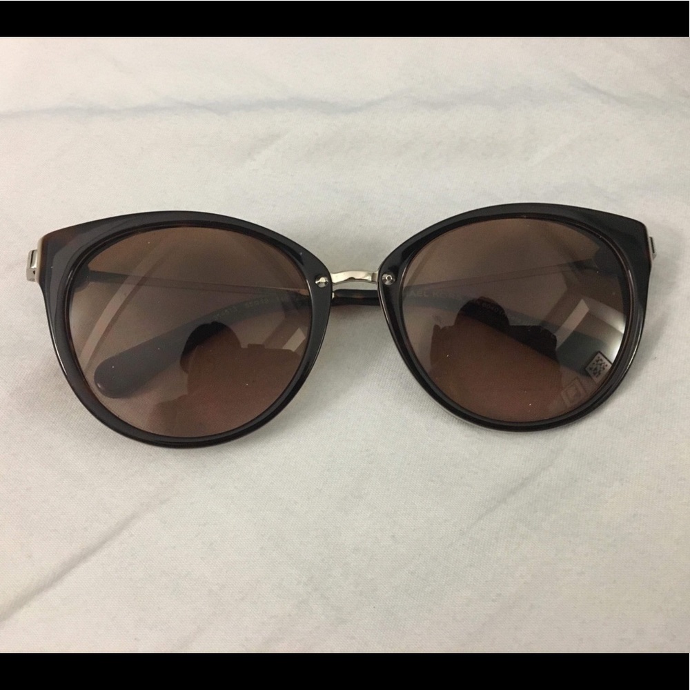 MICHAEL KORS Tortoise cat eye sunglasses